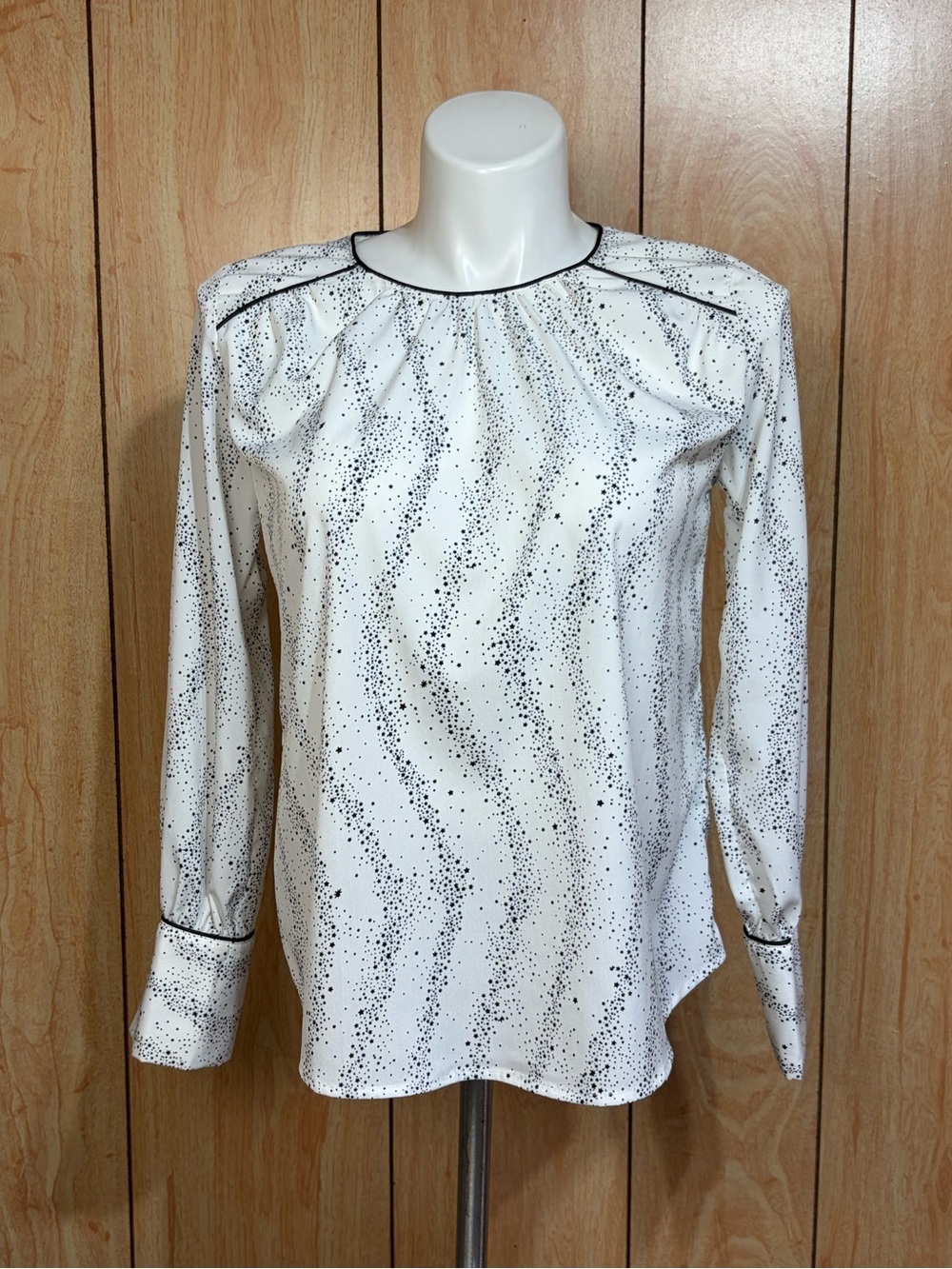 Molly Bracken White Blouse with Black Dot Wave Pattern SZ - M